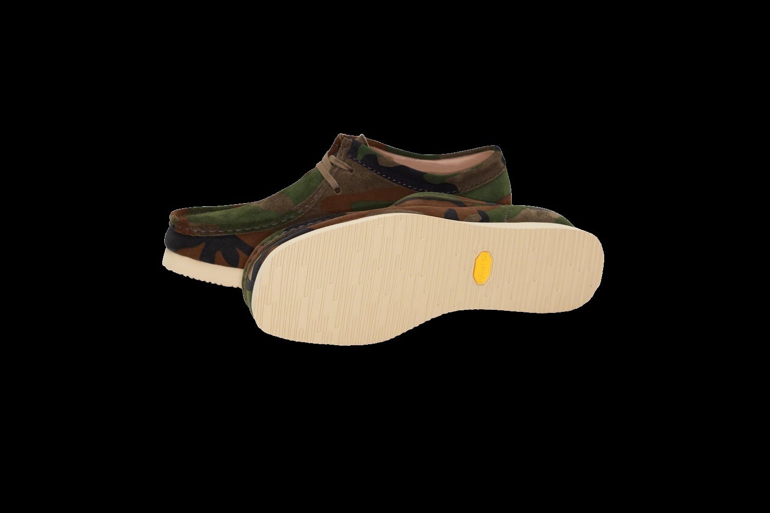 Supreme®/Clarks Originals® GORE-TEX Wallabee® view 15